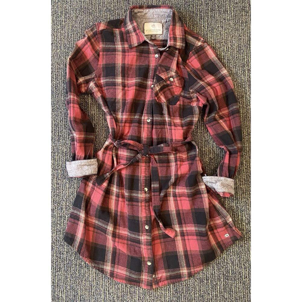 Legendary Whitetails WOMEN'S COTTAGE ESCAPE FLANNEL SHIRT FOREST PLAID L W/belt